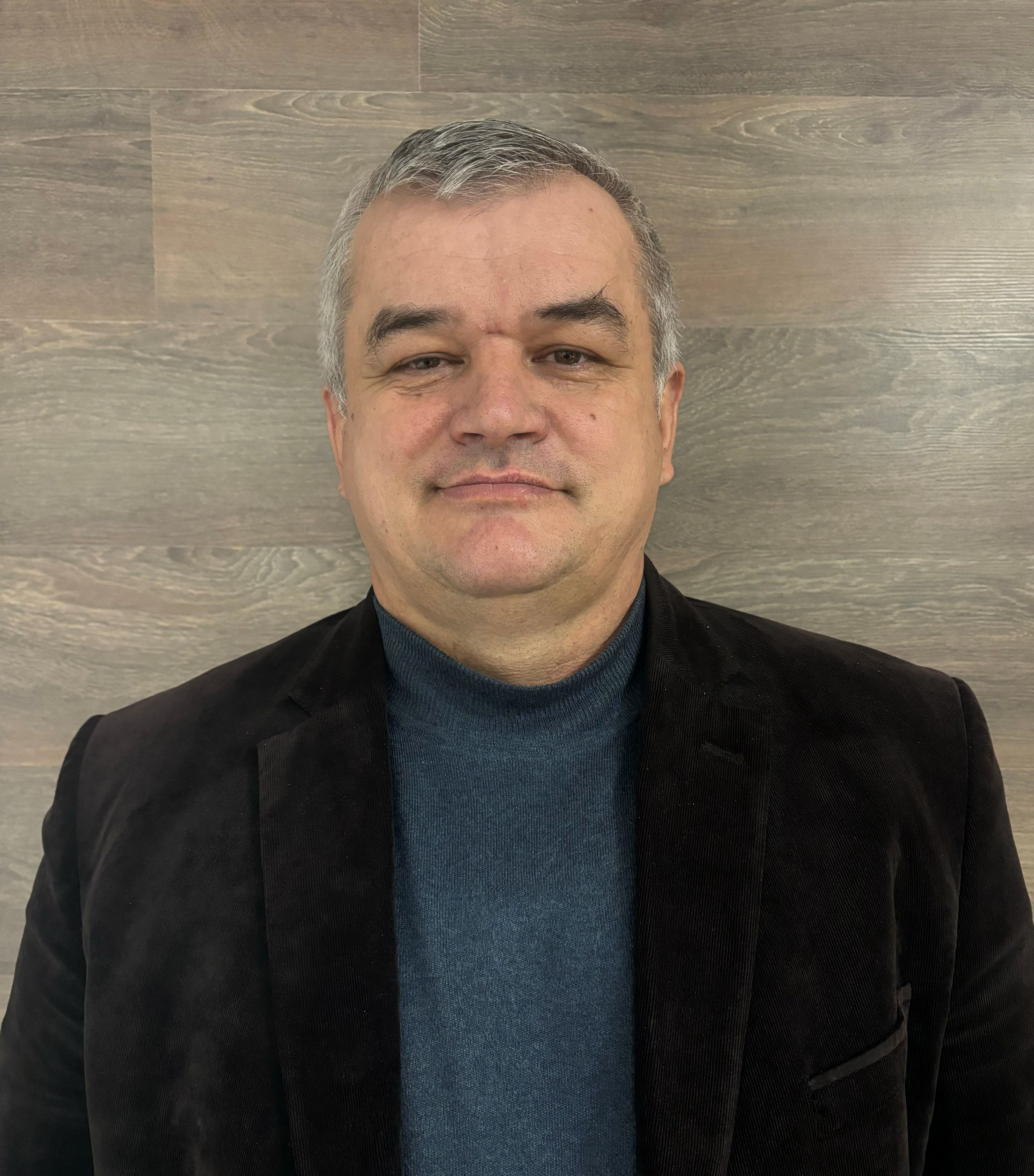 Леонов Валерий Викторович